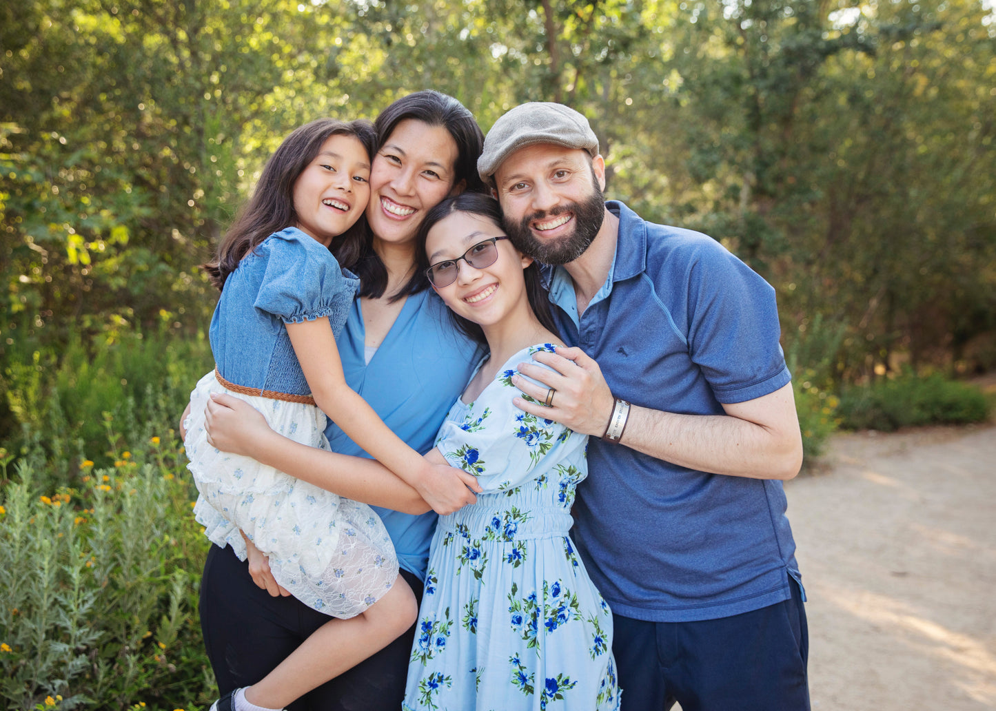 Holiday Photo Shoot With Jennings Paige! $49 for Outdoor Family Photo Session + $500 Photo Credit Toward Prints, Canvases, High Res Images, and More! Schedule Your Appointment Now!