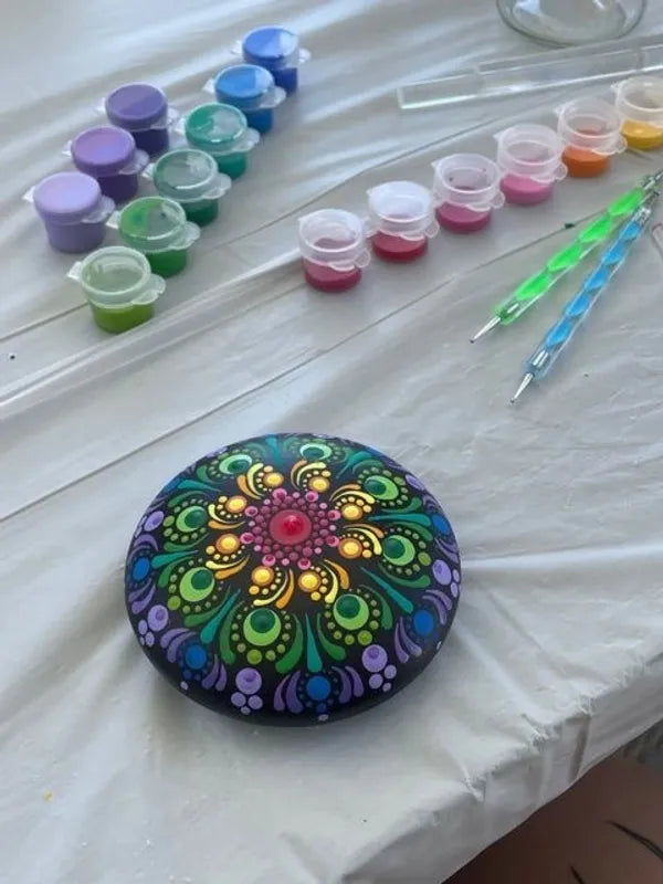 Mandala Painting Classes at Joanne’s Garden Whimsy Just $29. Includes New Set of 13-Piece Dotting Tools AND Gift Card! Give the Gift of Creativity For the Holidays!