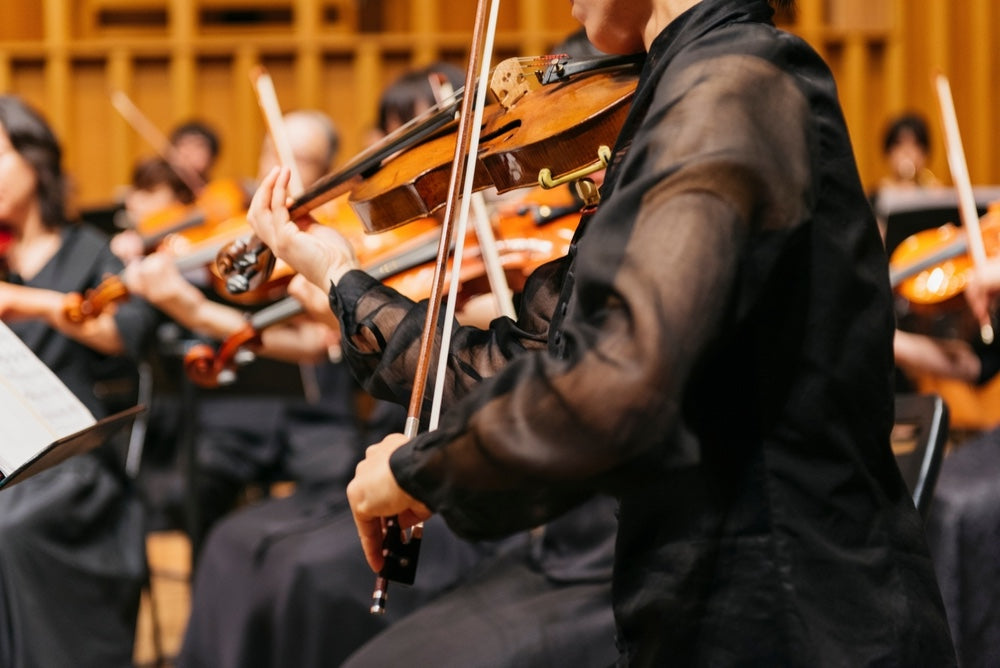 Orchestra Center Seats For Winter Spectacular: Holiday of Light Show at TO Performing Arts Center! Special Performance by Los Robles Children’s Choir. Orchestra Seats Just $55.00 (Value $101)! All Ticket Fees Included!