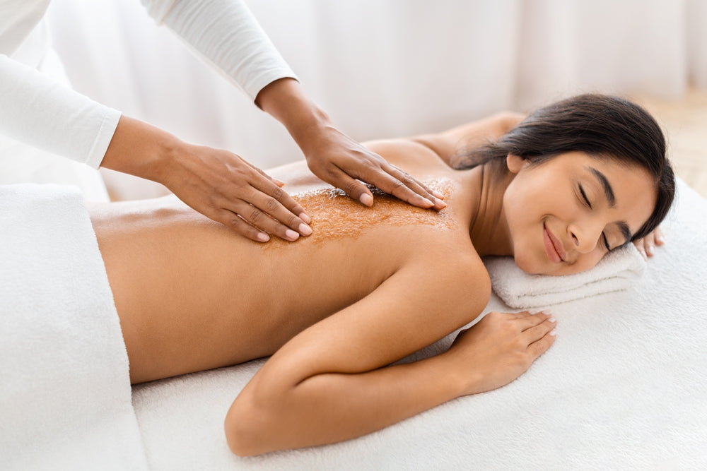 Full Body Revitalizing Body Scrub at Beauty Babes & Co in Thousand Oaks Just $59! (Value $120) Rated 5 Stars on Yelp and Google Reviews!